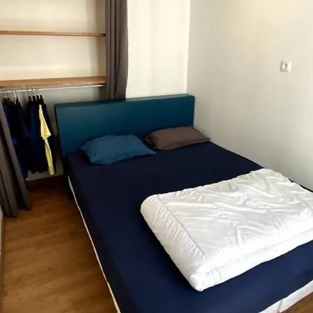 Pleasant 2p With Wifi In The Heart Of Montmartre Parigi
